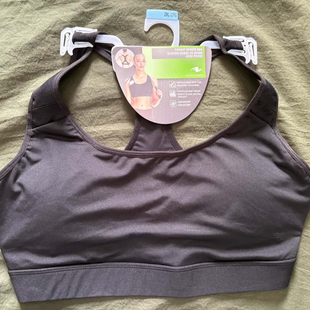 NWT Athletic Works Pocket Sports Bra